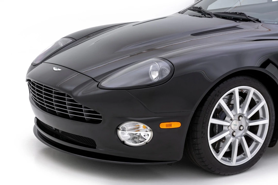2006 Aston Martin Vanquish 1st Gen - Image 24 of 31