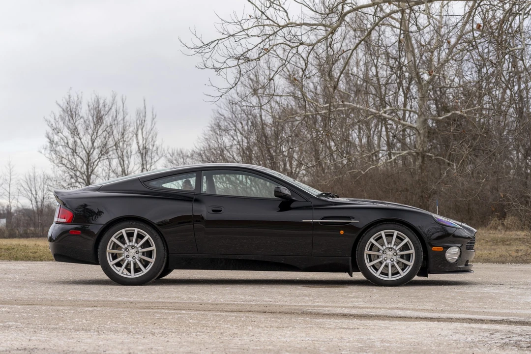 2006 Aston Martin Vanquish 1st Gen - Image 18 of 31