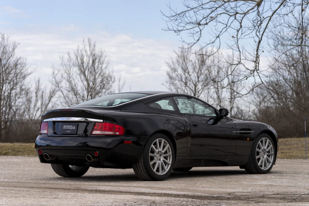 2006 Aston Martin Vanquish 1st Gen - Image 17 of 31