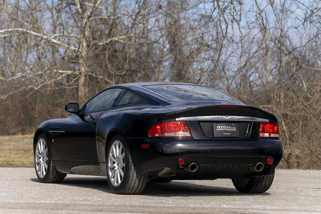 2006 Aston Martin Vanquish 1st Gen - Image 14 of 31