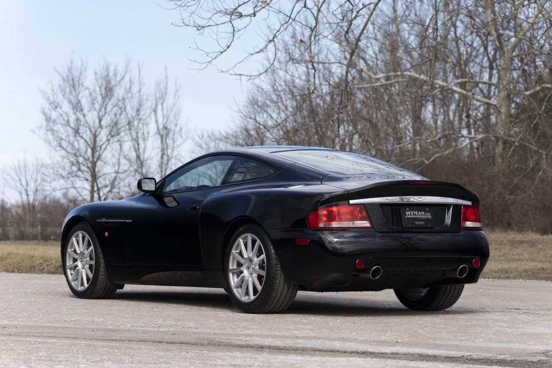 2006 Aston Martin Vanquish 1st Gen - Image 13 of 31