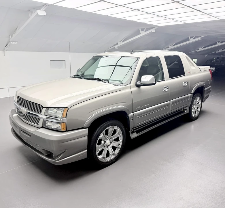 2006 Chevrolet Avalanche - Image 13 of 31
