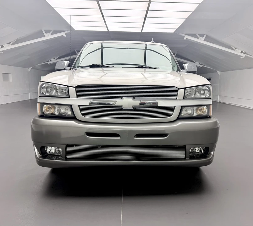 2006 Chevrolet Avalanche - Image 3 of 31