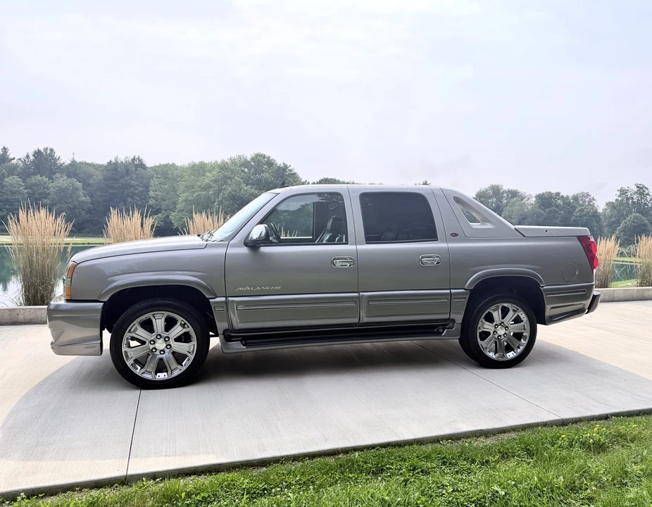 2006 Chevrolet Avalanche - Image 20 of 31