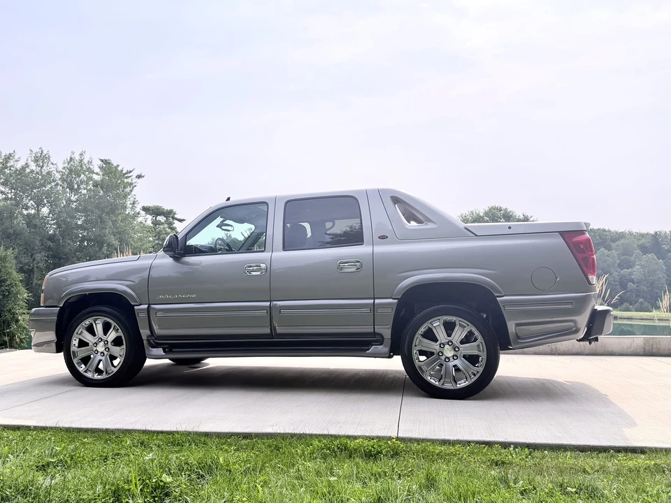 2006 Chevrolet Avalanche - Image 22 of 31