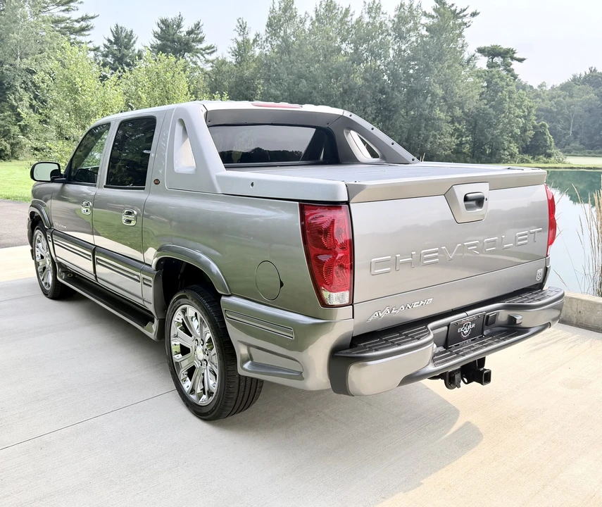 2006 Chevrolet Avalanche - Image 26 of 31