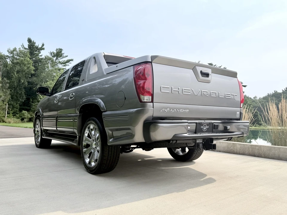 2006 Chevrolet Avalanche - Image 27 of 31