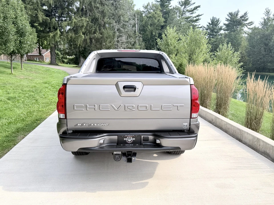 2006 Chevrolet Avalanche - Image 28 of 31