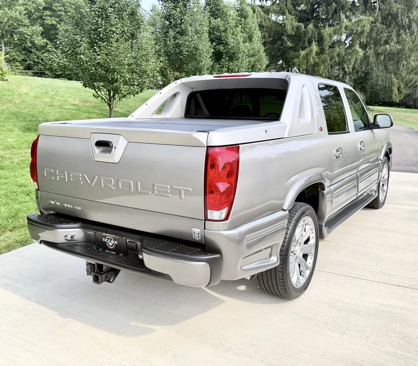 2006 Chevrolet Avalanche - Image 30 of 31