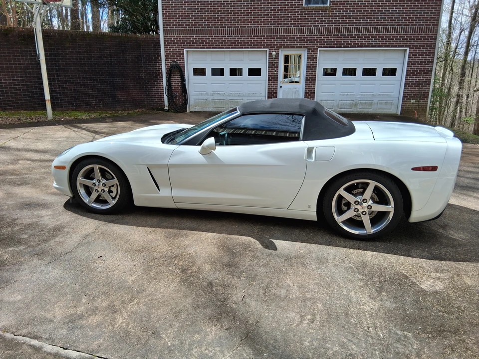 2006 Chevrolet Corvette C6 - Image 5 of 31