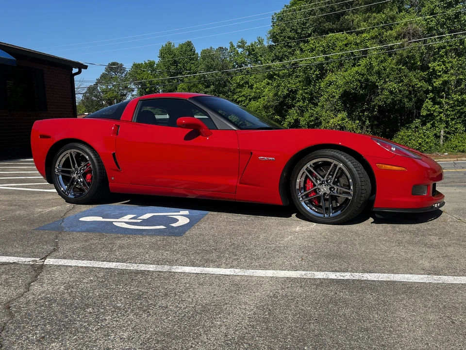 2006 Chevrolet Corvette C6 Z06 - Image 16 of 31