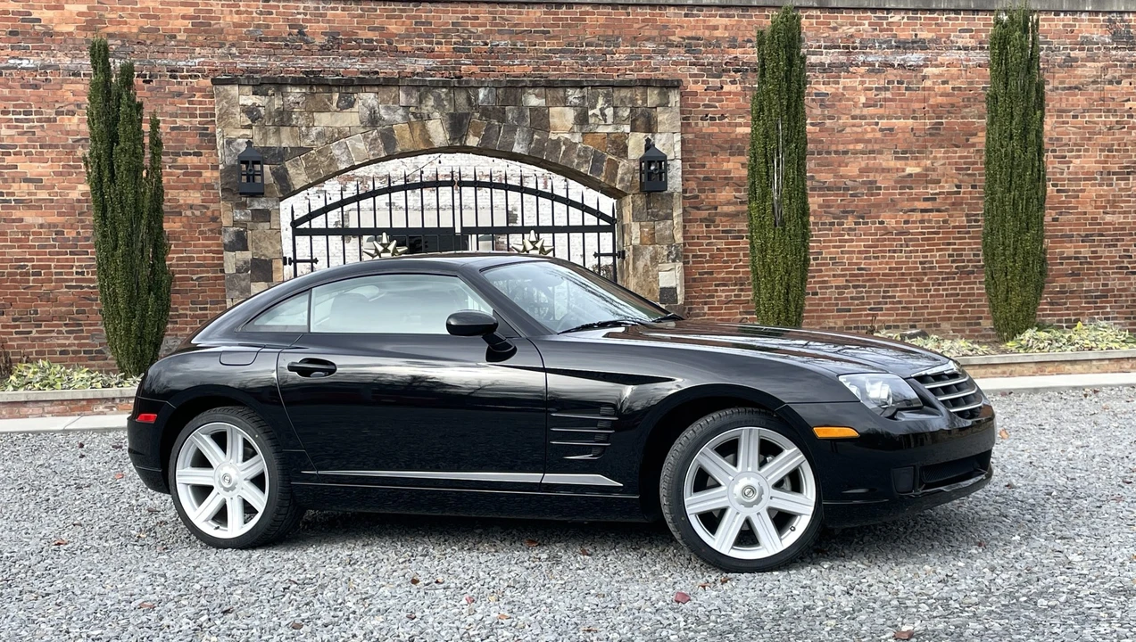 2006 Chrysler Crossfire - Image 22 of 31