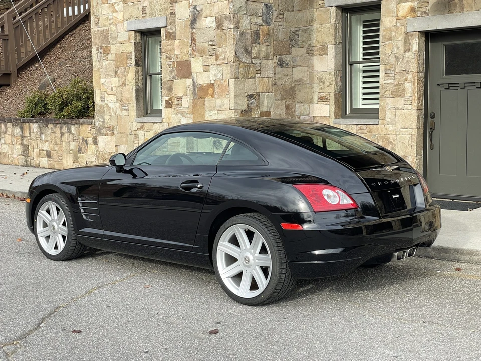 2006 Chrysler Crossfire - Image 20 of 31