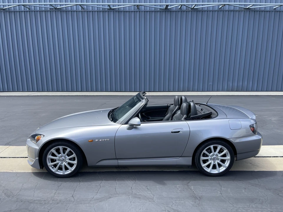 2006 Honda AP2 S2000 - Image 7 of 31