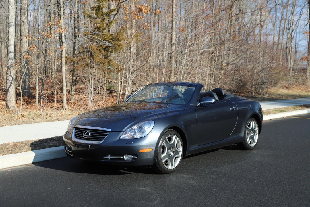 2006 Lexus SC430 - Image 2 of 31
