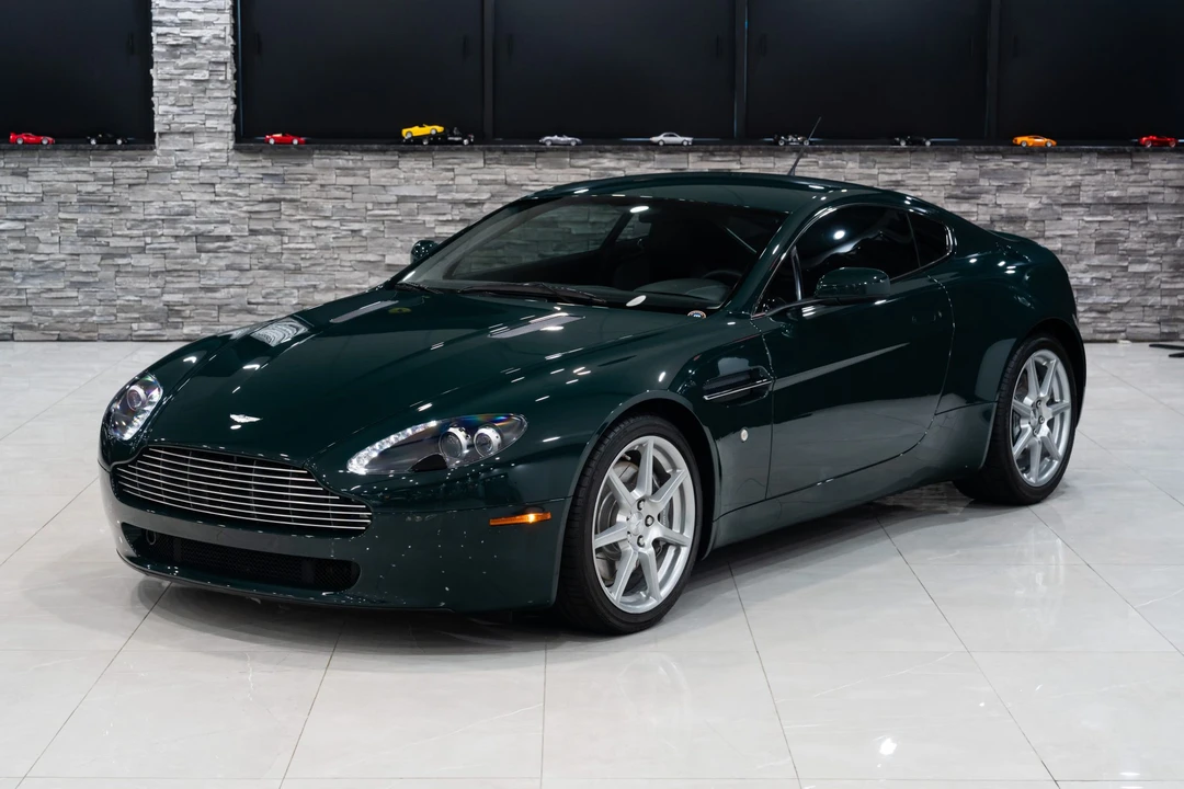 2007 Aston Martin V8 Vantage (2006-2017) - Image 2 of 31