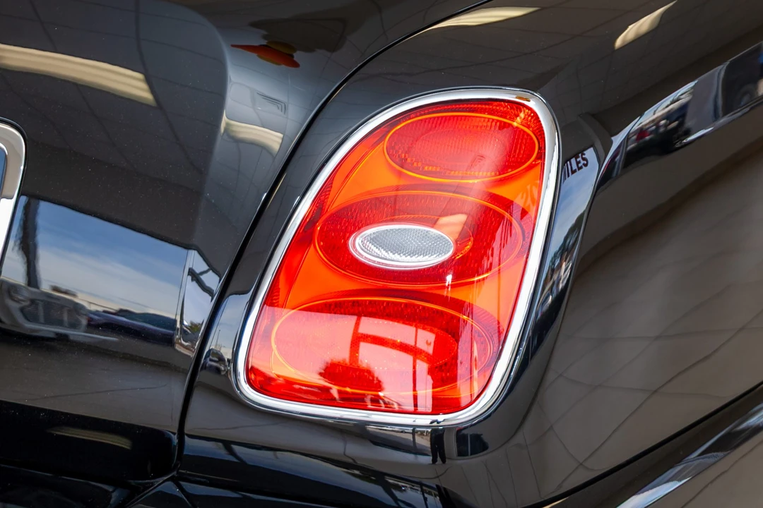 2007 Bentley Azure 2nd Gen - Image 30 of 31
