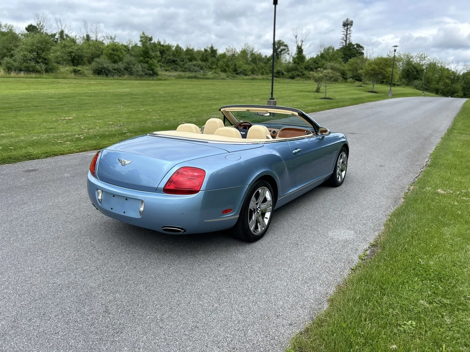 2007 Bentley Continental GTC - Image 9 of 31