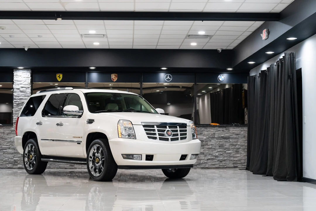 2007 Cadillac Escalade & EXT 3rd Gen - Image 11 of 31