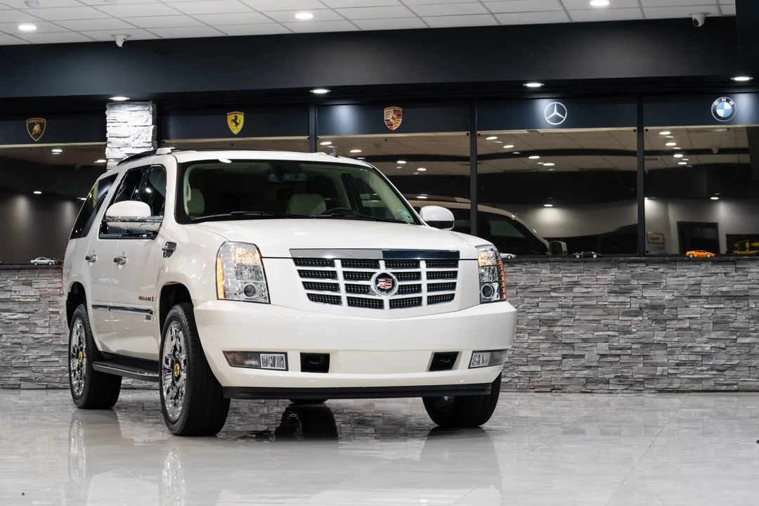 2007 Cadillac Escalade & EXT 3rd Gen - Image 8 of 31
