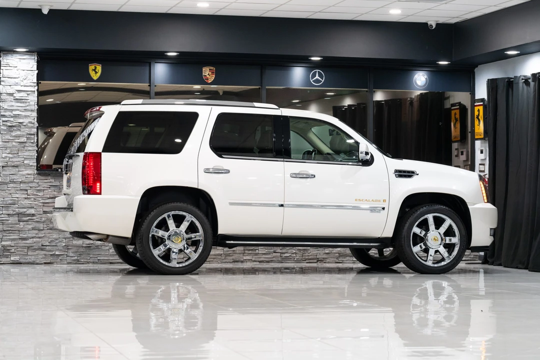 2007 Cadillac Escalade & EXT 3rd Gen - Image 15 of 31