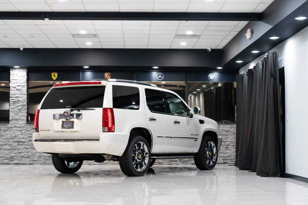 2007 Cadillac Escalade & EXT 3rd Gen - Image 19 of 31