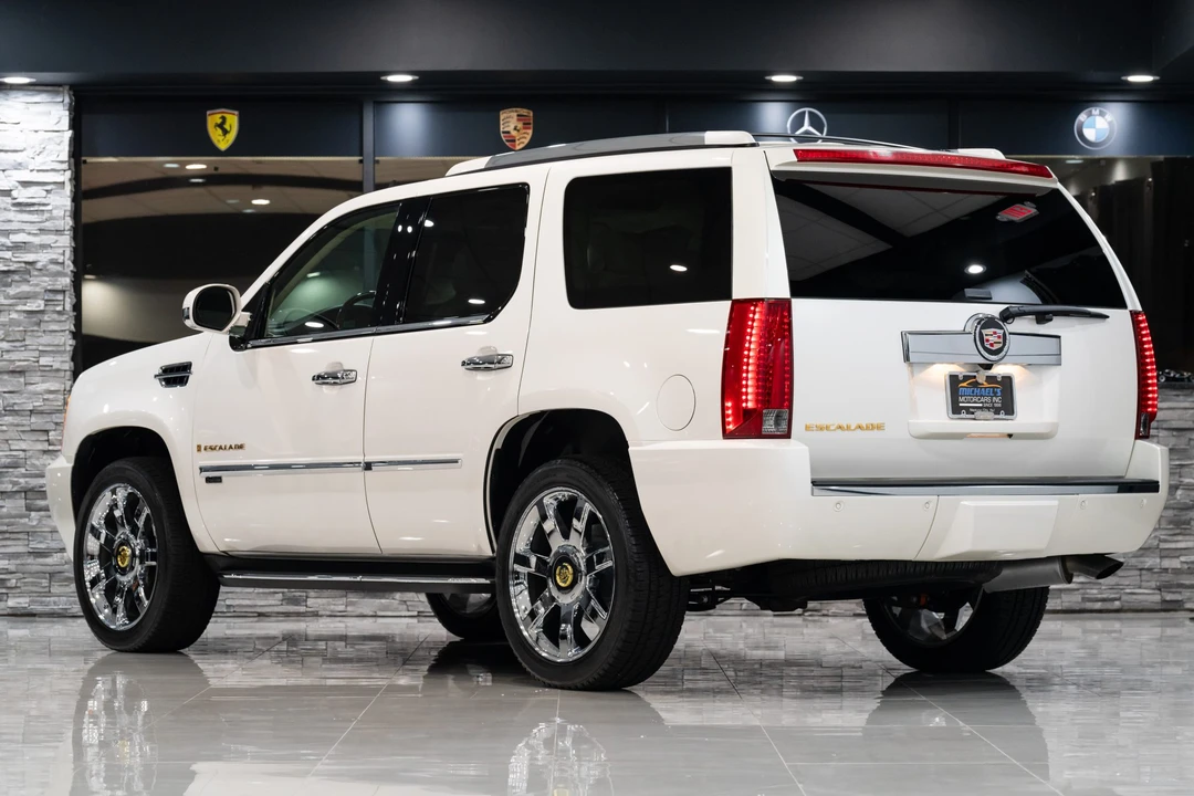 2007 Cadillac Escalade & EXT 3rd Gen - Image 30 of 31