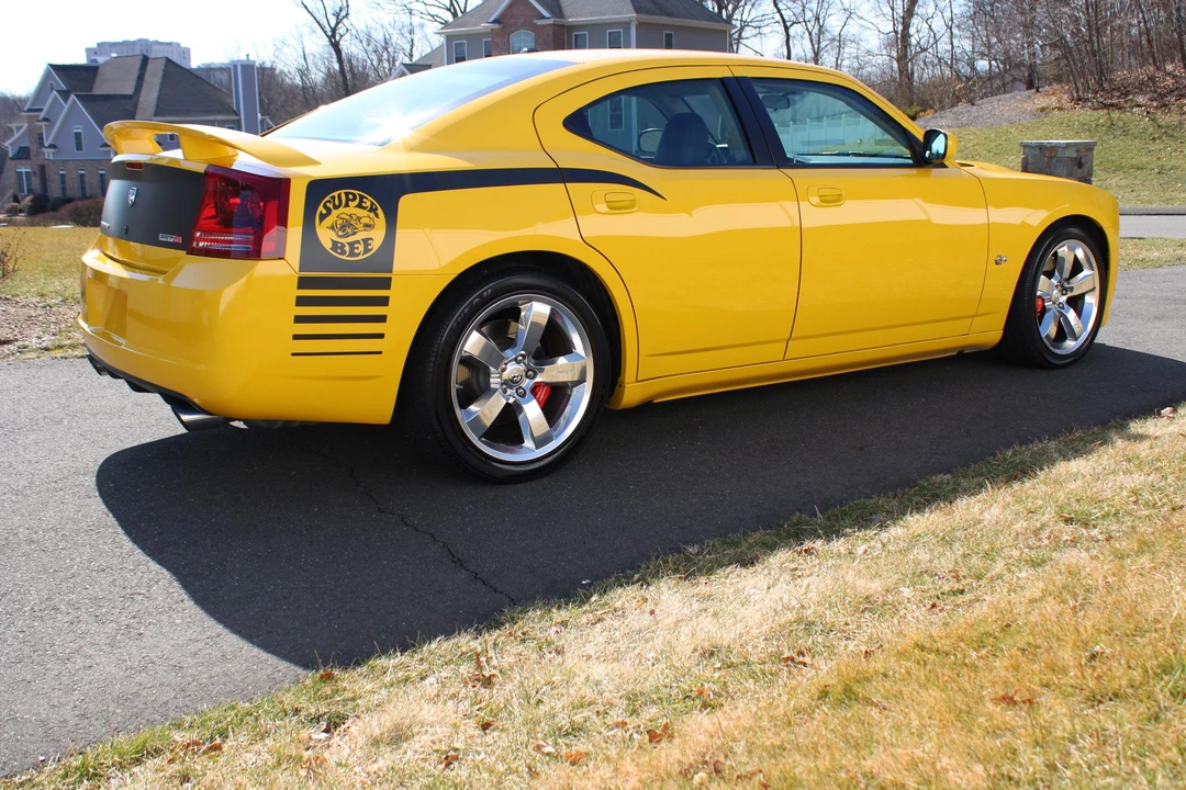 2007 Dodge Charger SRT & 392 6th Gen - Image 17 of 31