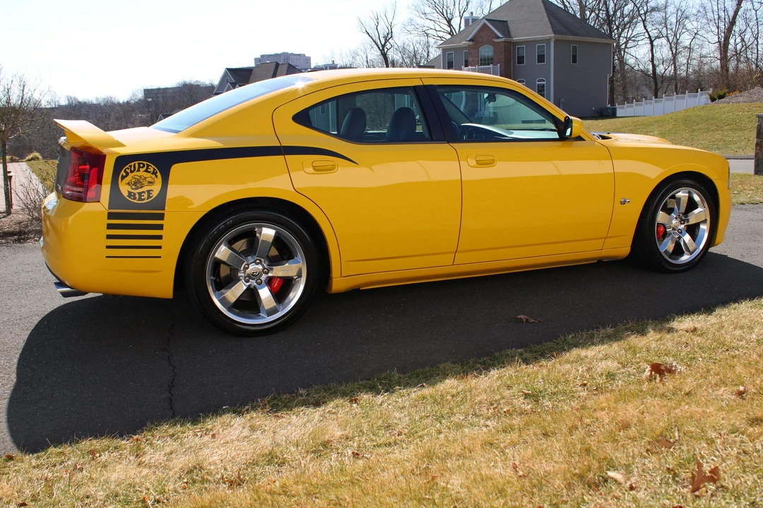 2007 Dodge Charger SRT & 392 6th Gen - Image 14 of 31