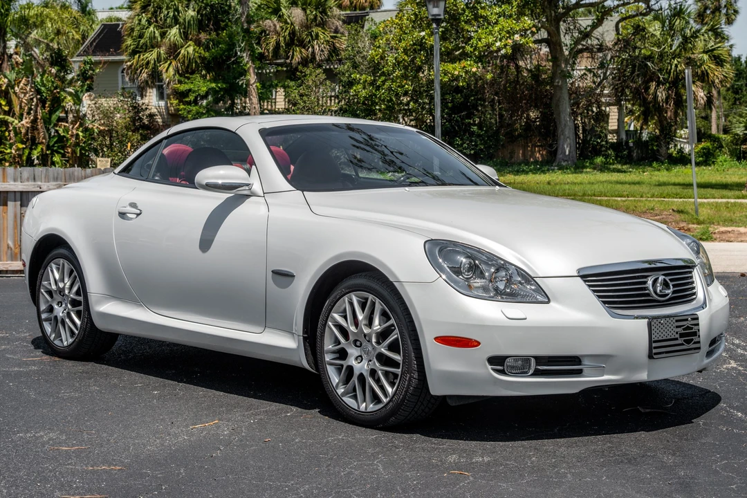 2007 Lexus SC430 - Image 2 of 31