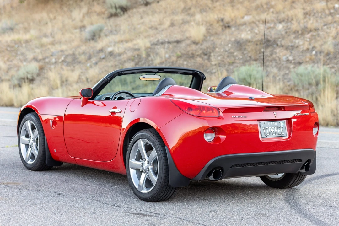 2007 Pontiac Solstice GXP - Image 7 of 31