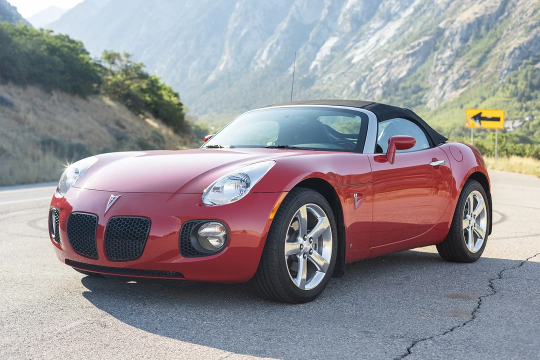 2007 Pontiac Solstice GXP - Image 9 of 31