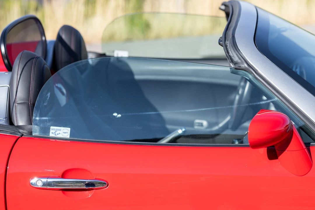 2007 Pontiac Solstice GXP - Image 29 of 31