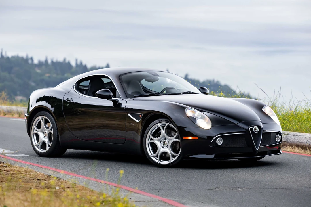 2008 Alfa Romeo 8C Competizione - Image 25 of 31