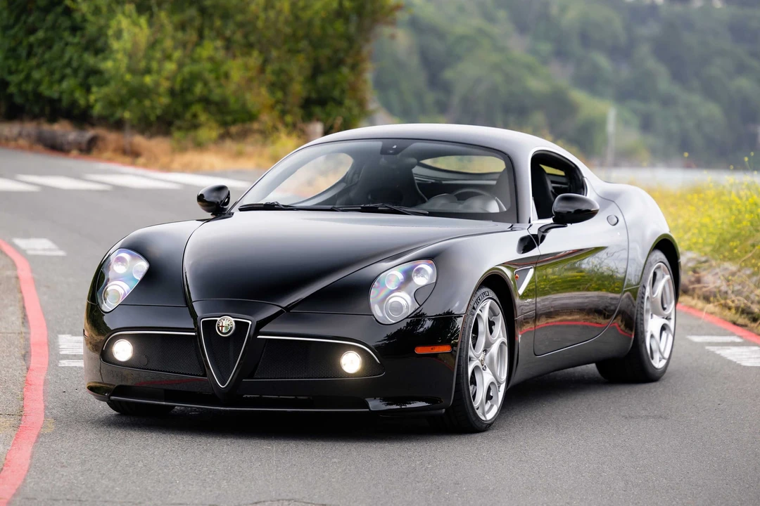 2008 Alfa Romeo 8C Competizione - Image 10 of 31