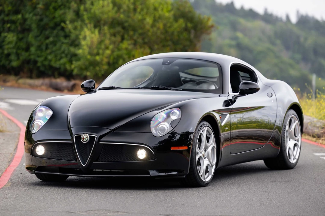 2008 Alfa Romeo 8C Competizione - Image 11 of 31