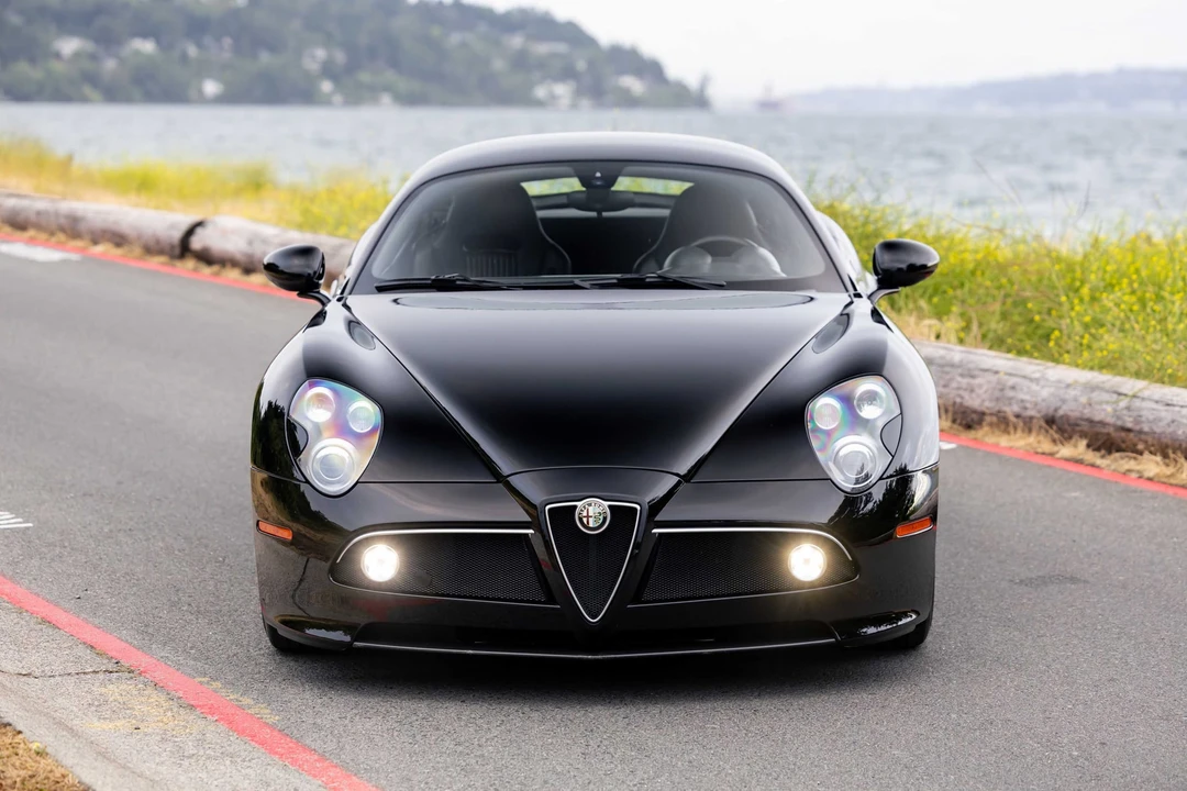 2008 Alfa Romeo 8C Competizione - Image 9 of 31