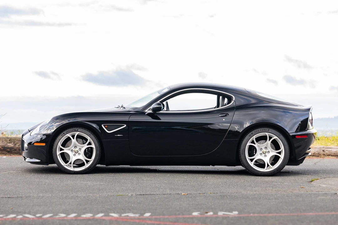 2008 Alfa Romeo 8C Competizione - Image 13 of 31
