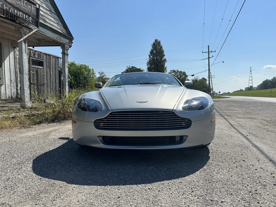 2008 Aston Martin V8 Vantage (2006-2017) - Image 30 of 31