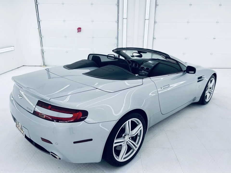 2008 Aston Martin V8 Vantage (2006-2017) - Image 10 of 31