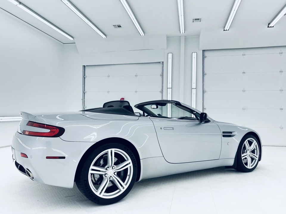 2008 Aston Martin V8 Vantage (2006-2017) - Image 9 of 31