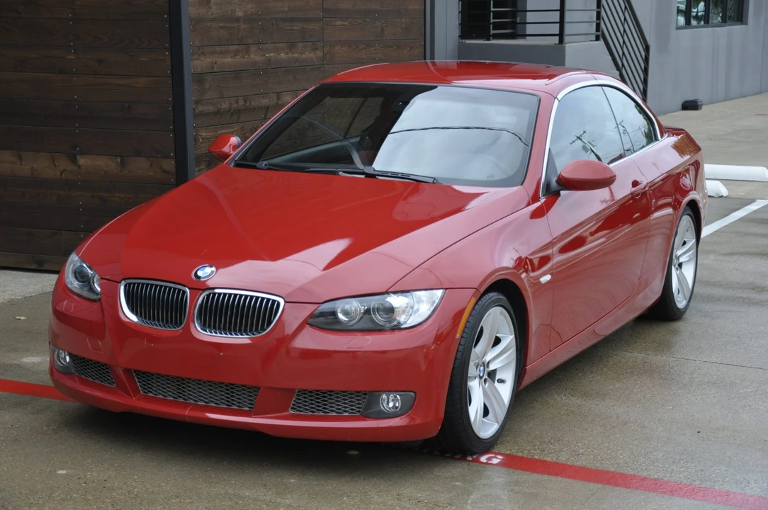 2008 BMW E93 335i Convertible - Image 12 of 31