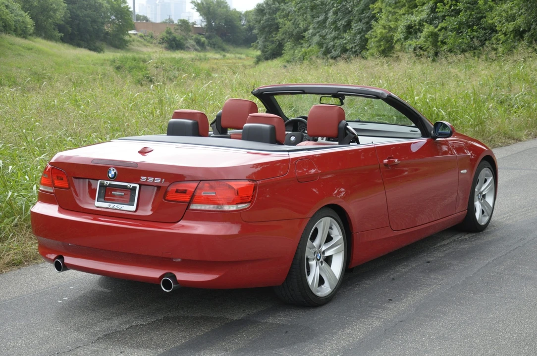 2008 BMW E93 335i Convertible - Image 27 of 31