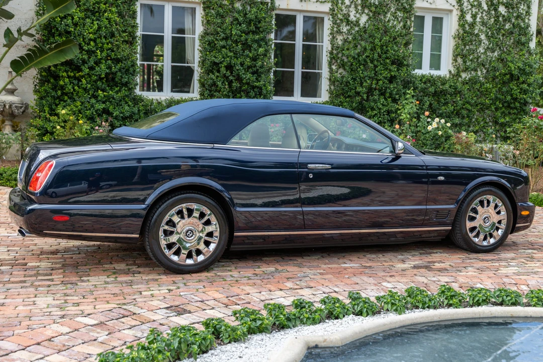 2008 Bentley Azure 2nd Gen - Image 17 of 31