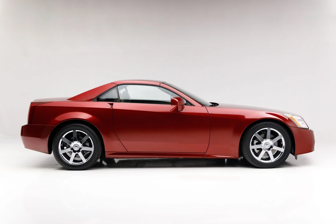 2008 Cadillac XLR - Image 19 of 31