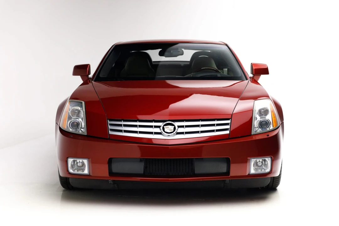 2008 Cadillac XLR - Image 11 of 31