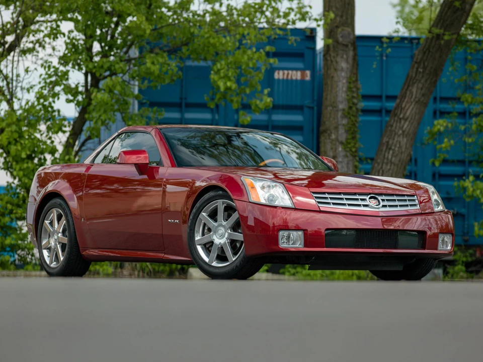 2008 Cadillac XLR - Image 24 of 31