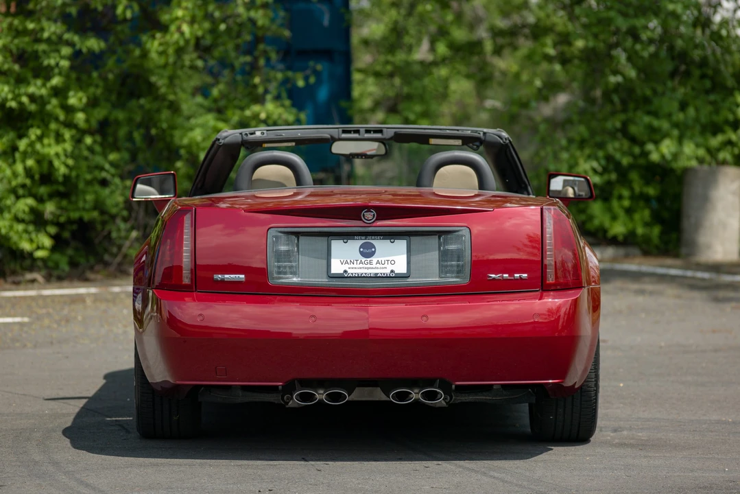 2008 Cadillac XLR - Image 14 of 31
