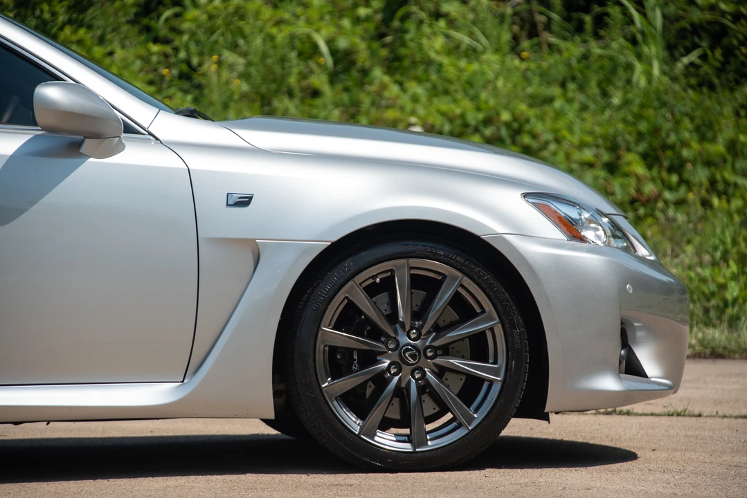 2008 Lexus IS F 2nd Gen - Image 10 of 31