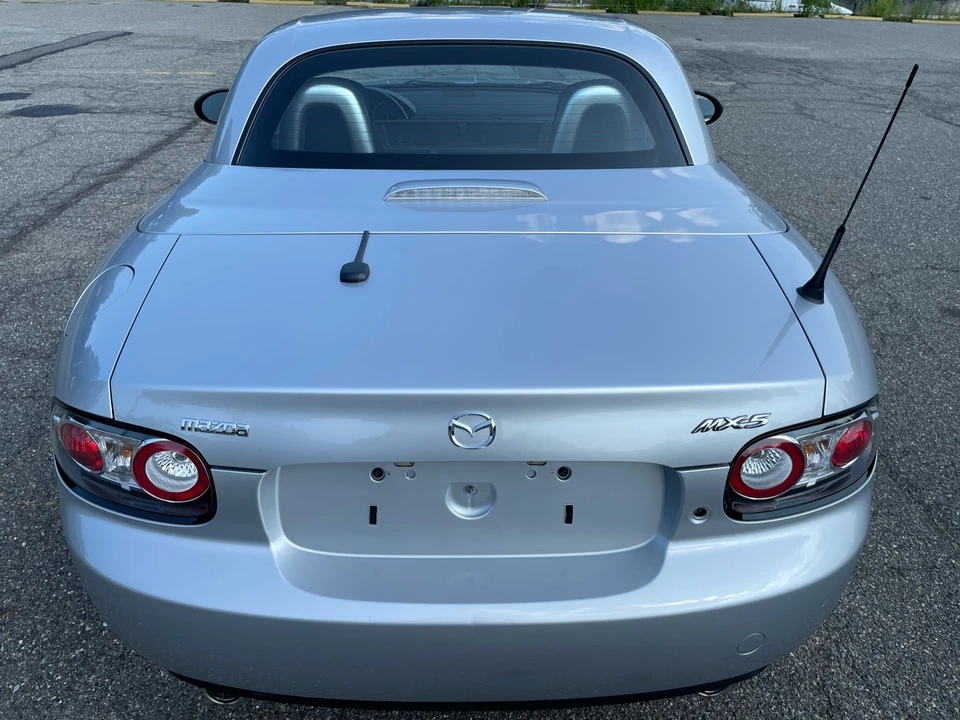 2008 Mazda NC MX-5 Miata - Image 18 of 31